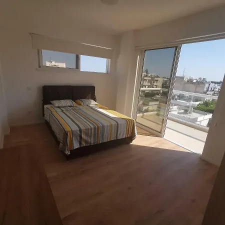 401 Apartment *